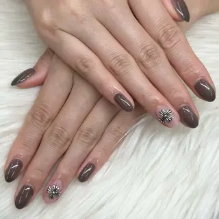 ネイル エリクサーネイル池袋 藤倉のネイルデザイン