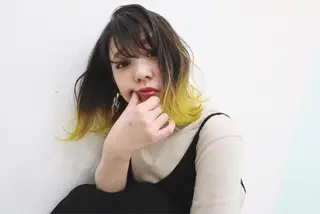 ミディアム 小川 美咲のヘアスタイル