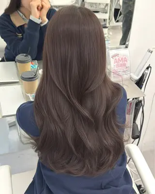 ロング カラー 韓国ヘア　紗希 🦋のヘアスタイル