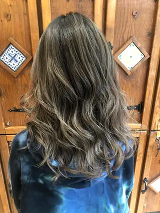 ロング 大竹 哲也のヘアスタイル