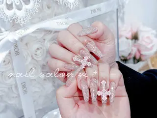 ネイル ✨Nailsalon Vi+✨のネイルデザイン