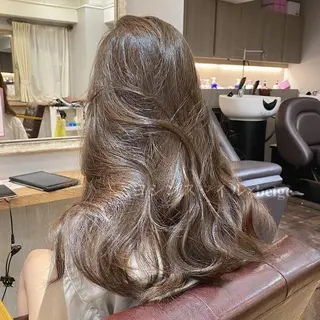 ロング カラー 新宿/レイヤーカット 韓国ヘア/海外ヘアのヘアスタイル