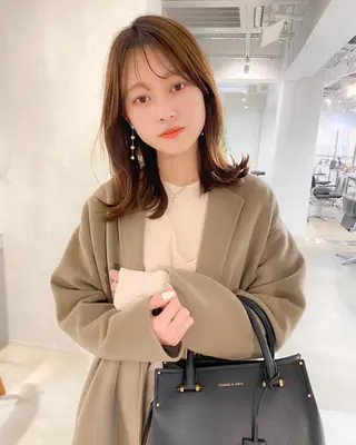 ミディアム レイヤーカットのプロ 大人ヘア宮森貴志のヘアスタイル
