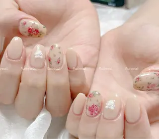 ネイル ルリン サロン💅のネイルデザイン