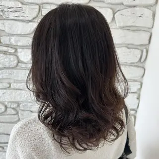 ミディアム パーマ 工藤 萌香のヘアスタイル