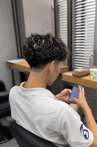 ショート カラー パーマ メンズ 🔥メンズ 特化🔥菊水皐暉🔥のヘアスタイル