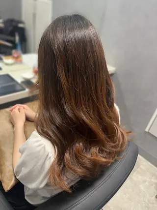 ロング 加藤 碧唯のヘアスタイル