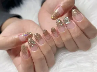 ネイル Moons 🌙🪄のネイルデザイン