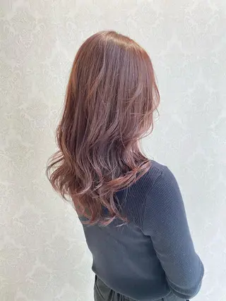 ロング カラー デザインカラー✨新倉 佑奈のヘアスタイル