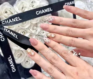 ネイル ✨Nailsalon Vi+✨のネイルデザイン