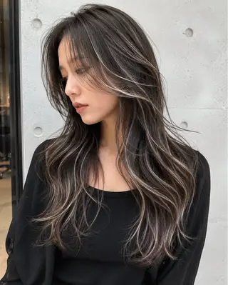 ロング ✨毛髪診断で絶対綺麗 ✨美髪艶髪専門✨高浪のヘアスタイル