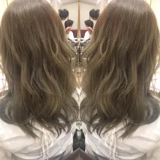 ミディアム カラー 美髪・艶髪特化美容師 RYOJIのヘアスタイル