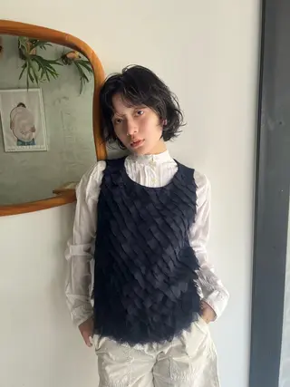 ミディアム ナガミ ショウのヘアスタイル