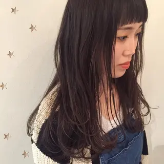 ロング カラー 市川 千夏のヘアスタイル