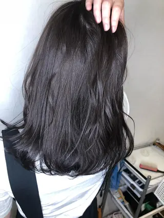 ミディアム カラー 美髪・艶髪特化美容師 RYOJIのヘアスタイル