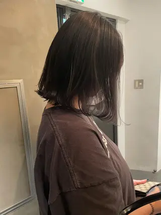 ショート カラー 大人girly🛋️ 🤍yukakoのヘアスタイル