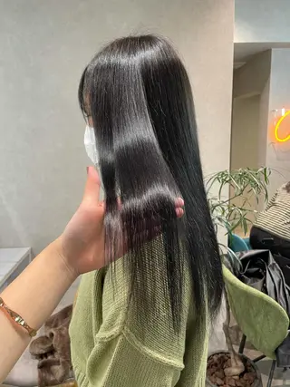 ロング カラー ナチュラル透明感🌱 小山美樹子のヘアスタイル