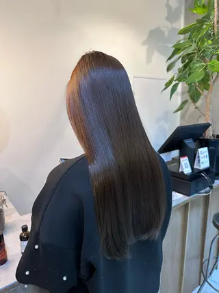 ロング カラー Shiro RENのヘアスタイル