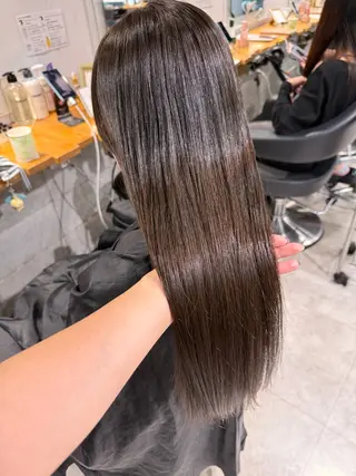 ロング カラー NANAMI🩵 大人可愛い韓国ヘアのヘアスタイル
