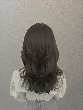 セミロング り くのヘアスタイル