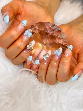 ネイル Allure Yuuのネイルデザイン