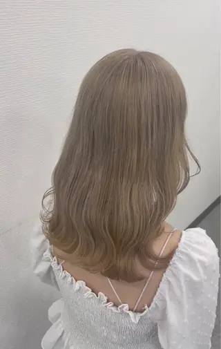 ロング カラー ウルフカット×ハイ トーン職人🤍ゆうひのヘアスタイル