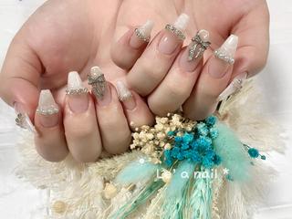 ショート カラー ネイル Le’a NailSalonのネイルデザイン