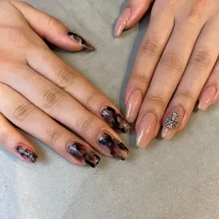 ネイル 鎌田 玲奈のネイルデザイン