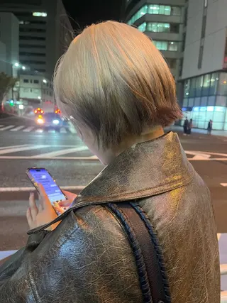 ショート カラー 綺音/ブリーチ /似合わせカットのヘアスタイル