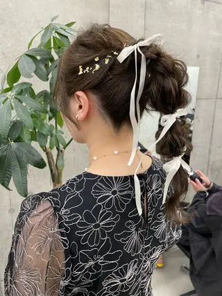 セミロング 手島 カミラのヘアスタイル