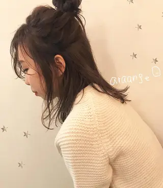 ミディアム ヘアアレンジ 市川 千夏のヘアスタイル