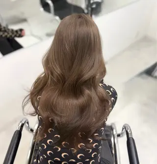 ロング カラー ワンホンヘア 🤍𝑀𝐼𝐻𝑂のヘアスタイル