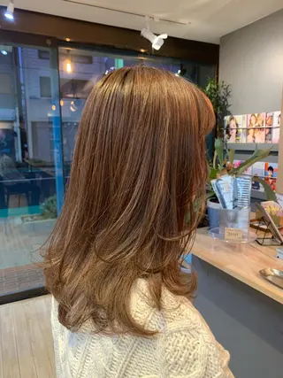 セミロング カラー パーマ ヘアアレンジ Loa misakiのヘアスタイル