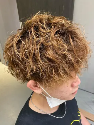 パーマ メンズ 梅田茶屋町メンズ 専門美容師 山元一平のヘアスタイル