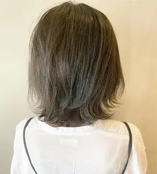 ミディアム カラー ヘアアレンジ キッズ ネイル マツエク・マツパ 夜23時まで予約🉑 reverieあきらのヘアスタイル