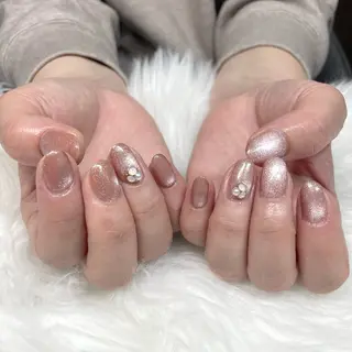 ネイル KITTY🩰 AKIのネイルデザイン