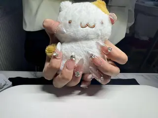 ネイル Chiara 長さだしのネイルデザイン