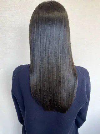 ロング 艶髪⭐️白髪ぼかし ⭐️田玉裕樹のヘアスタイル