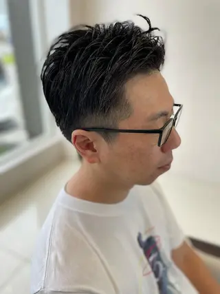 メンズ 絹川 琴美のヘアスタイル