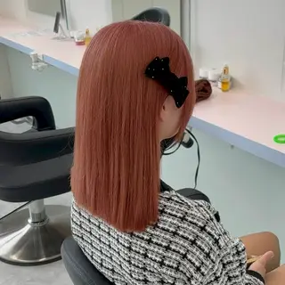 ミディアム カラー 金山 律　暖色系カラーのヘアスタイル