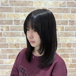 ミディアム EARTH 中水   怜奈のヘアスタイル