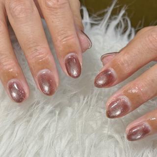 ネイル LAVISH sakiのネイルデザイン