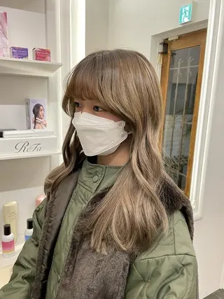 ロング YUYU🦕 /エクステ/艶カラーのヘアスタイル