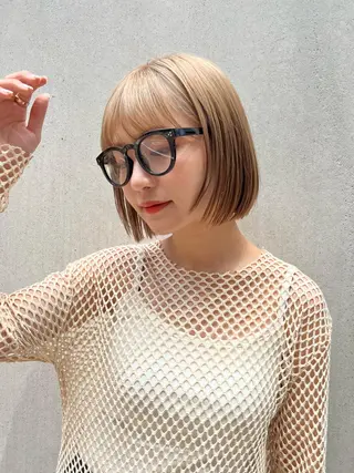 ショート カラー ヘアアレンジ レイヤー専門家 ダブルカラー修のヘアスタイル