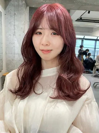 セミロング 透明感カラー 🎀エリコ🌈のヘアスタイル