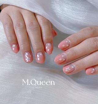 ネイル M.Queenネイル サロン天神今泉店のネイルデザイン
