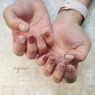 ネイル nijiiro🌈 サトウのネイルデザイン