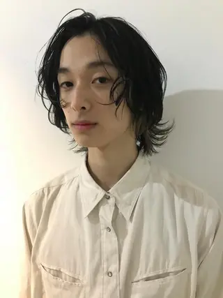 メンズ 💓パーマ，💗 レイヤーカットのヘアスタイル