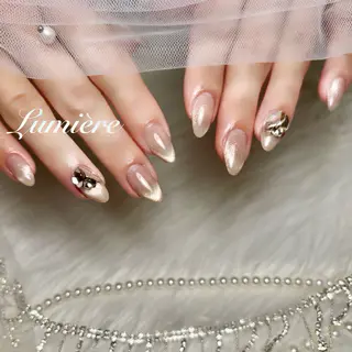 ネイル Lumière| ロング|ワンホンのネイルデザイン