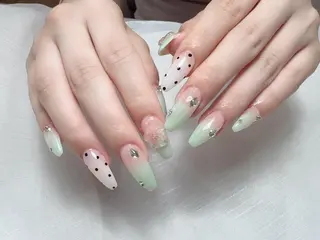 ネイル Hara Nail 【持ち込みOK】のネイルデザイン